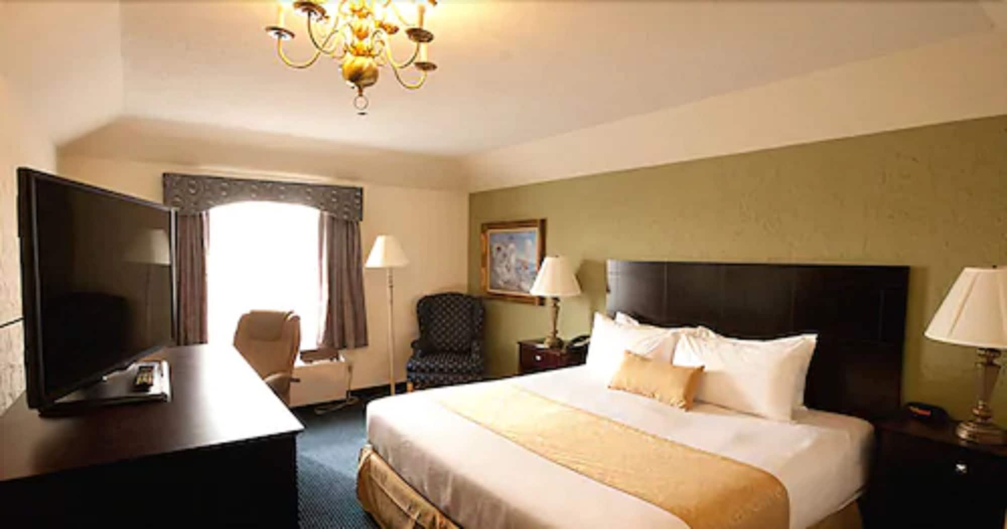 Standard, King Bed