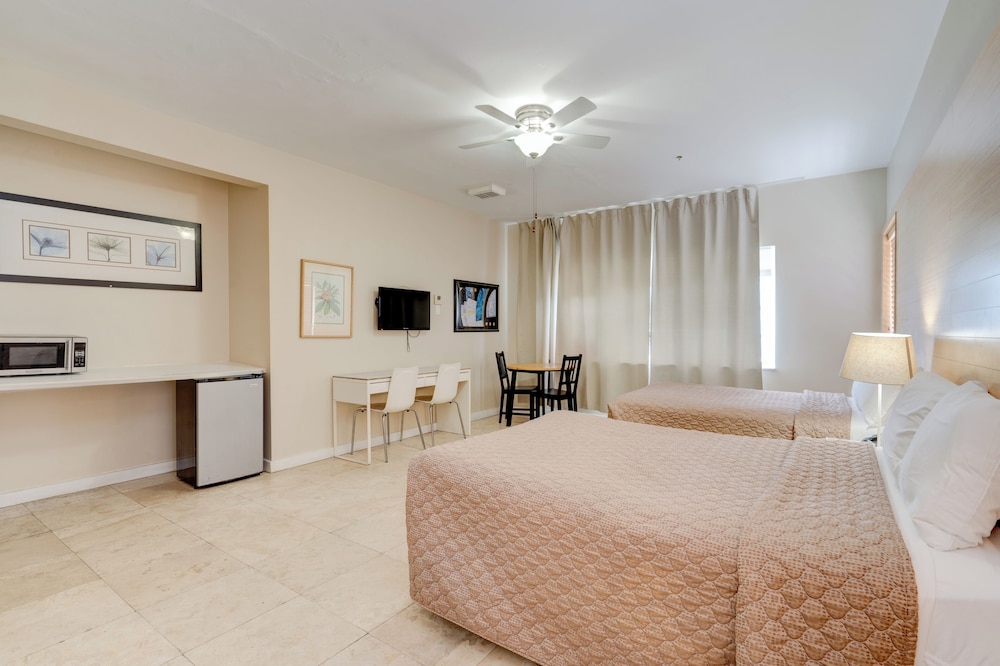 James Hotel 43/59