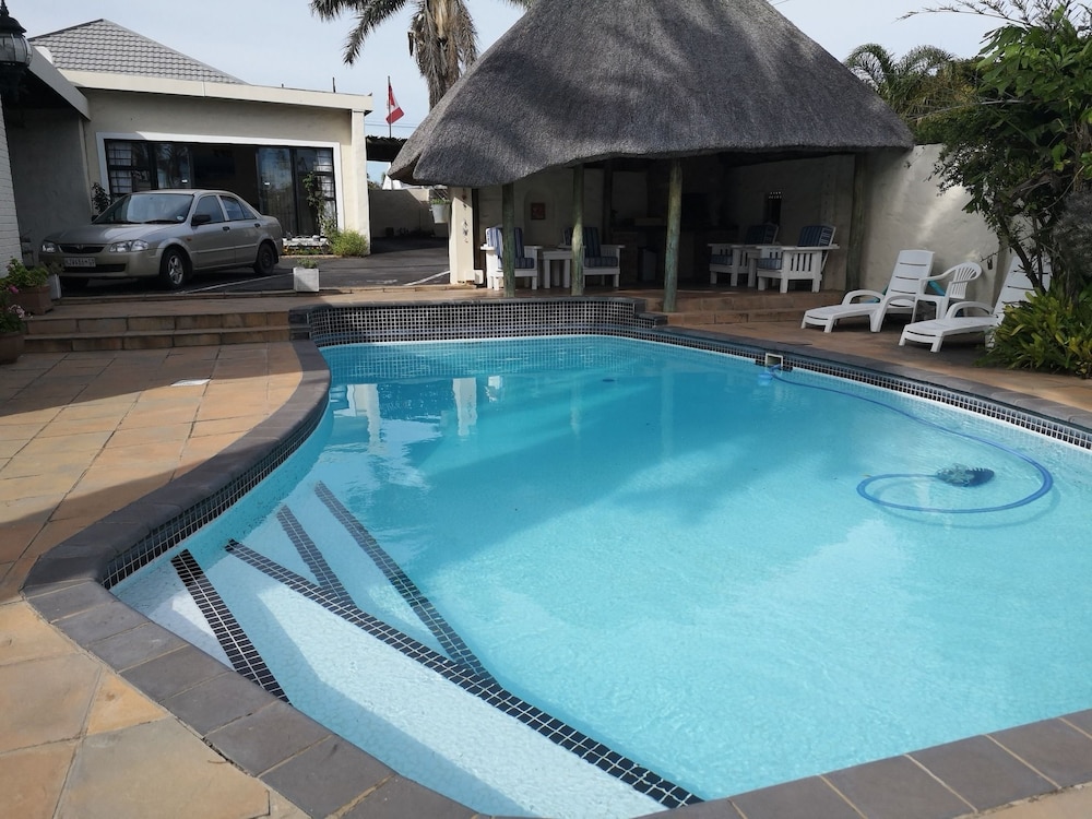 Nahoon Mouth Guest House 11/17