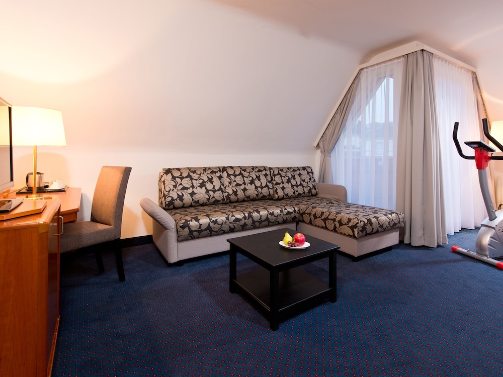 Achat Hotel Neustadt An Der Weinstrasse 35/75
