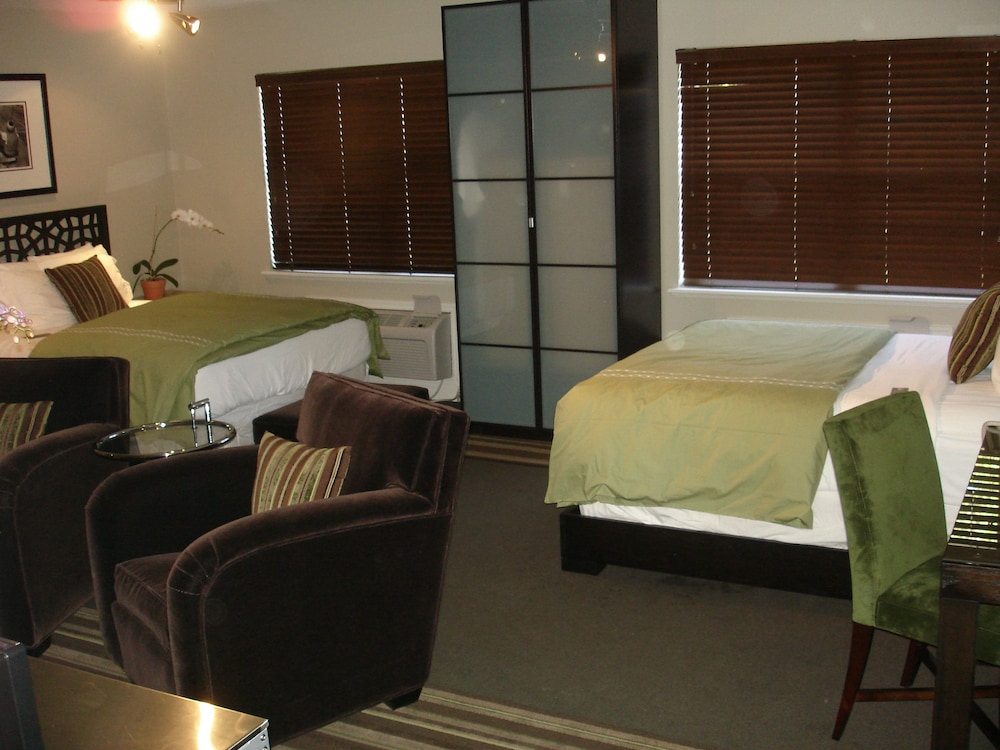 The Eo Inn And Spa 15/25