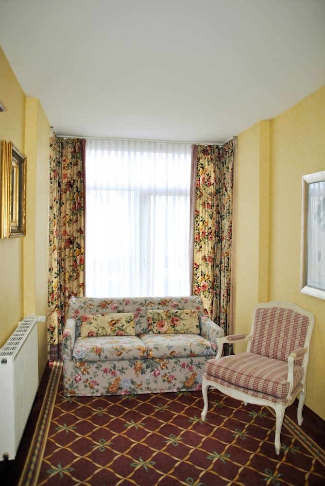 Rugard Thermal Strandhotel 35/50