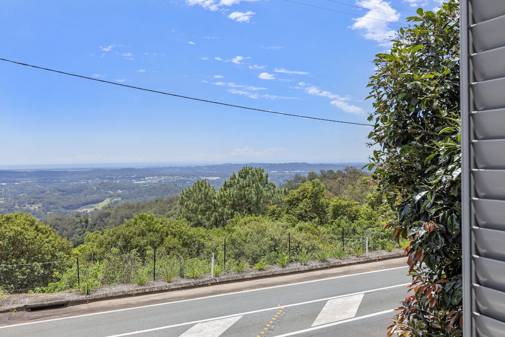 Altitude On Montville 44/50