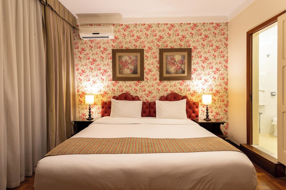 Hotel York 10/50
