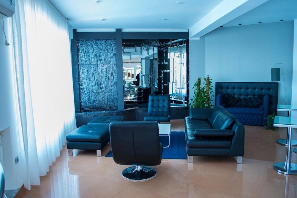 Hotel L'evantail 12/26