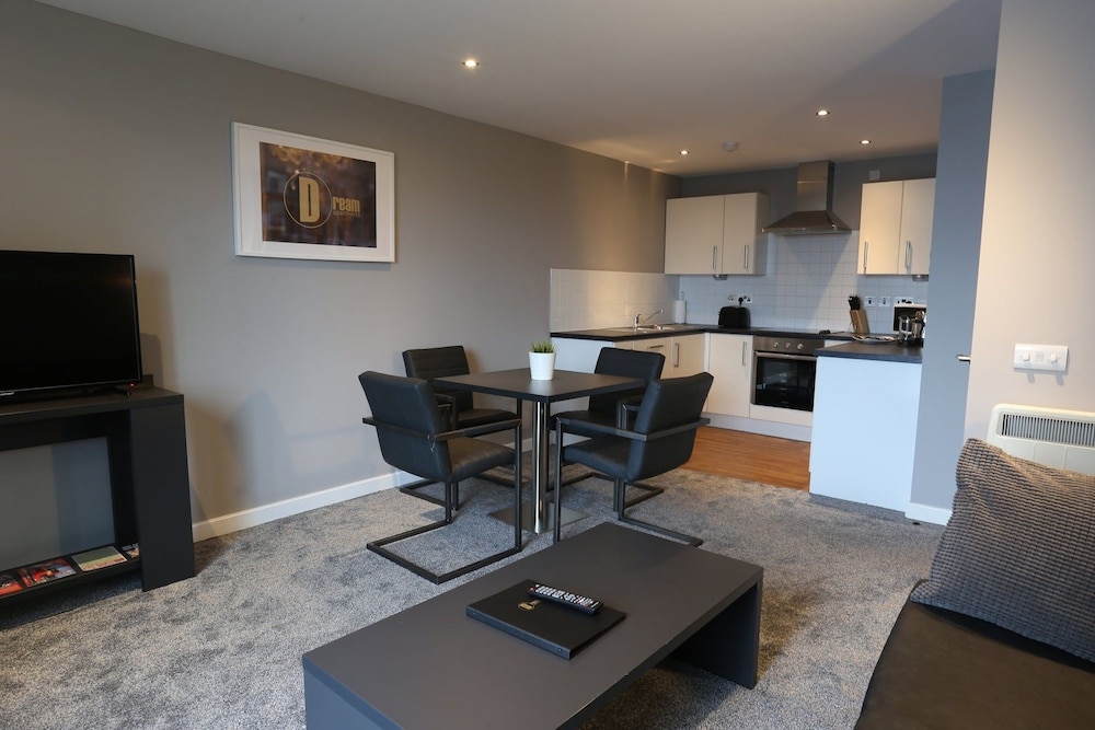 Dream Apartments - The Obel Building 39/45