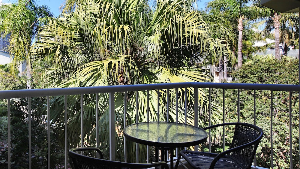 Mari Court Resort 27/72