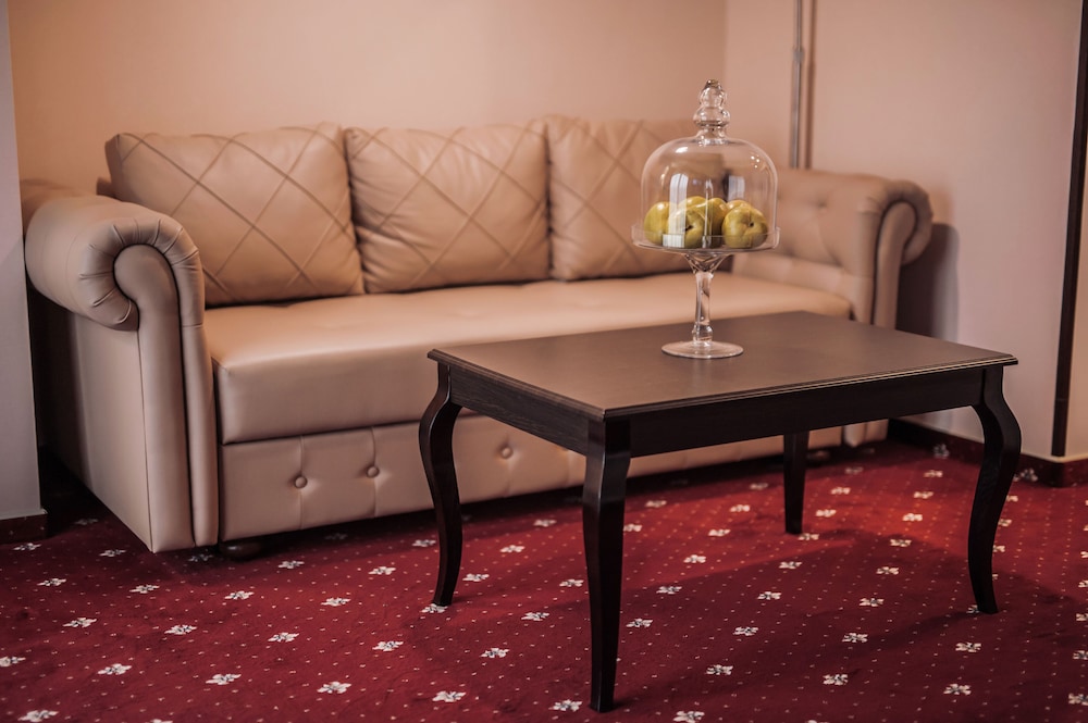 Bernardazzi Grand Hotel 36/43