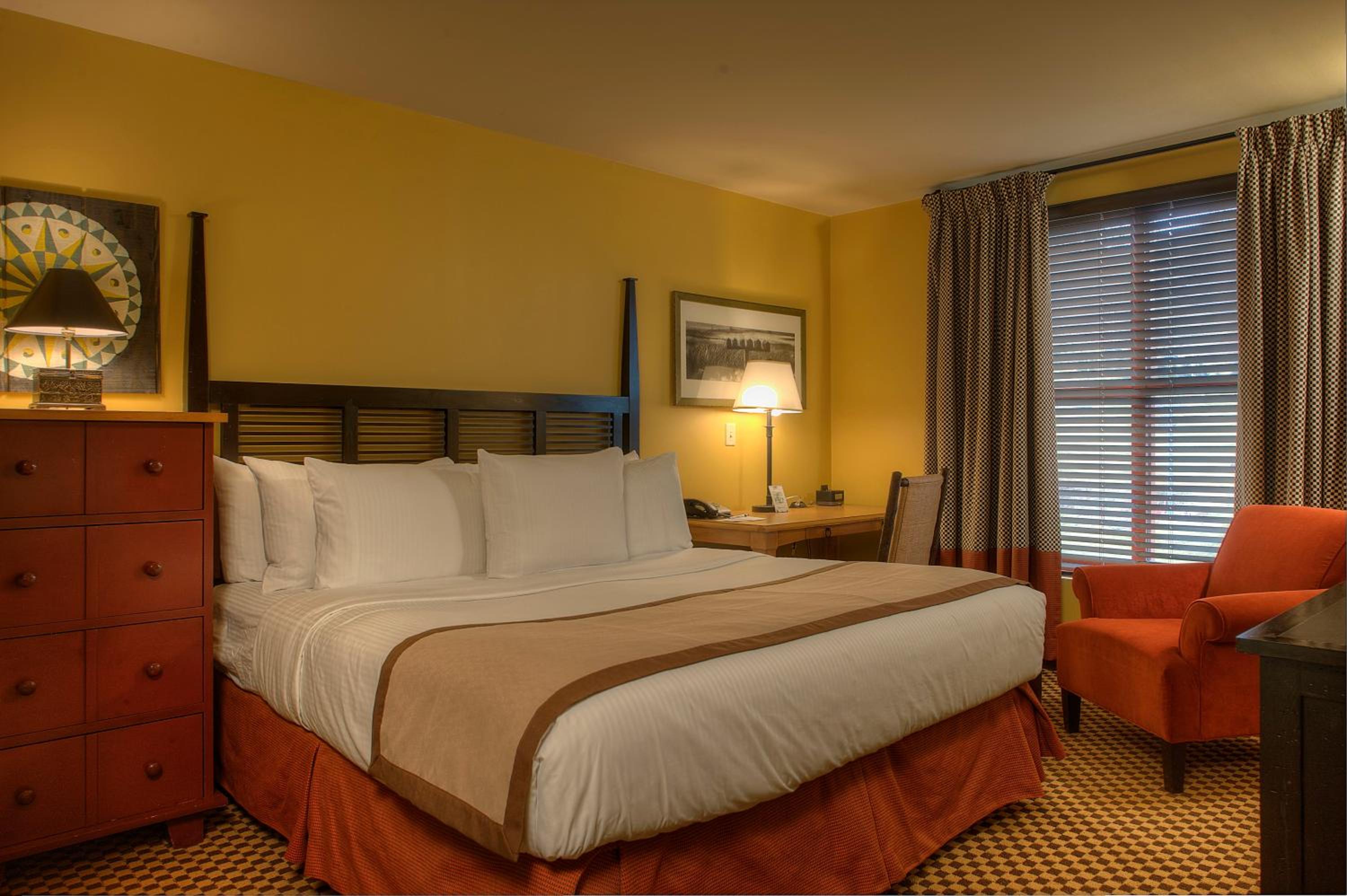 جناح بسرير كينج بإطلالة على الجبل، Bear Creek Mountain Resort 3/6