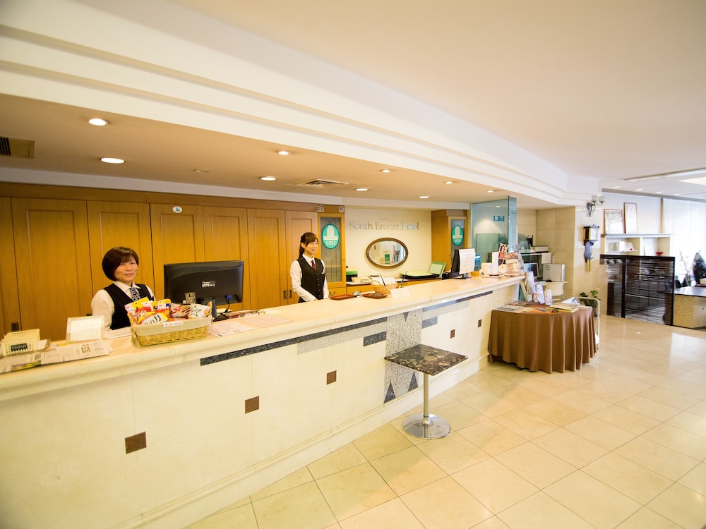 South Breeze Hotel 7/40