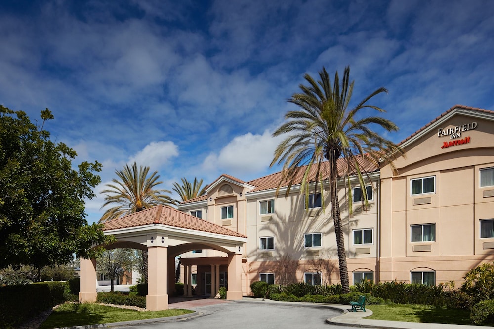 Fairfield Inn Suites San Francisco San Carlos 3/50