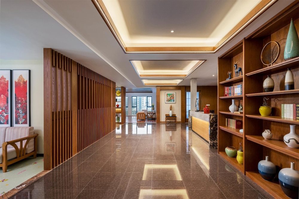SSAW Boutique Hotel Sanya (Da Dong Hai Branch) 40/50