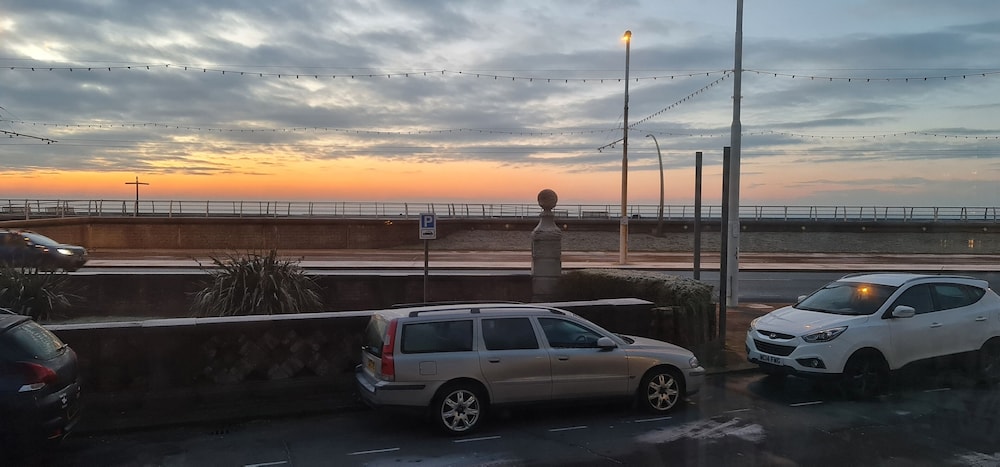 Ocean Bay Hotel 41/50