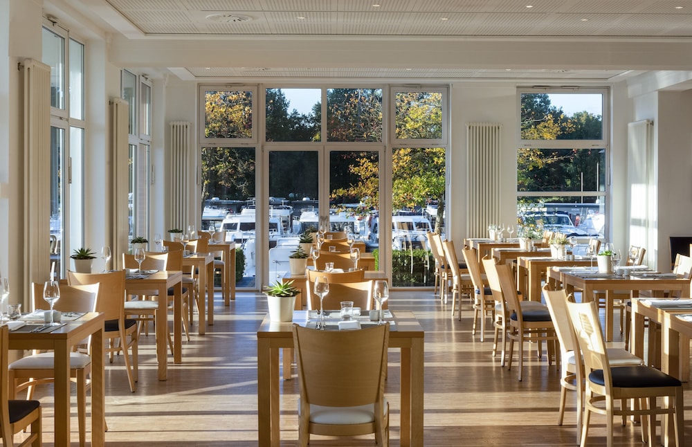 Precise Resort Marina Wolfsbruch 25/50