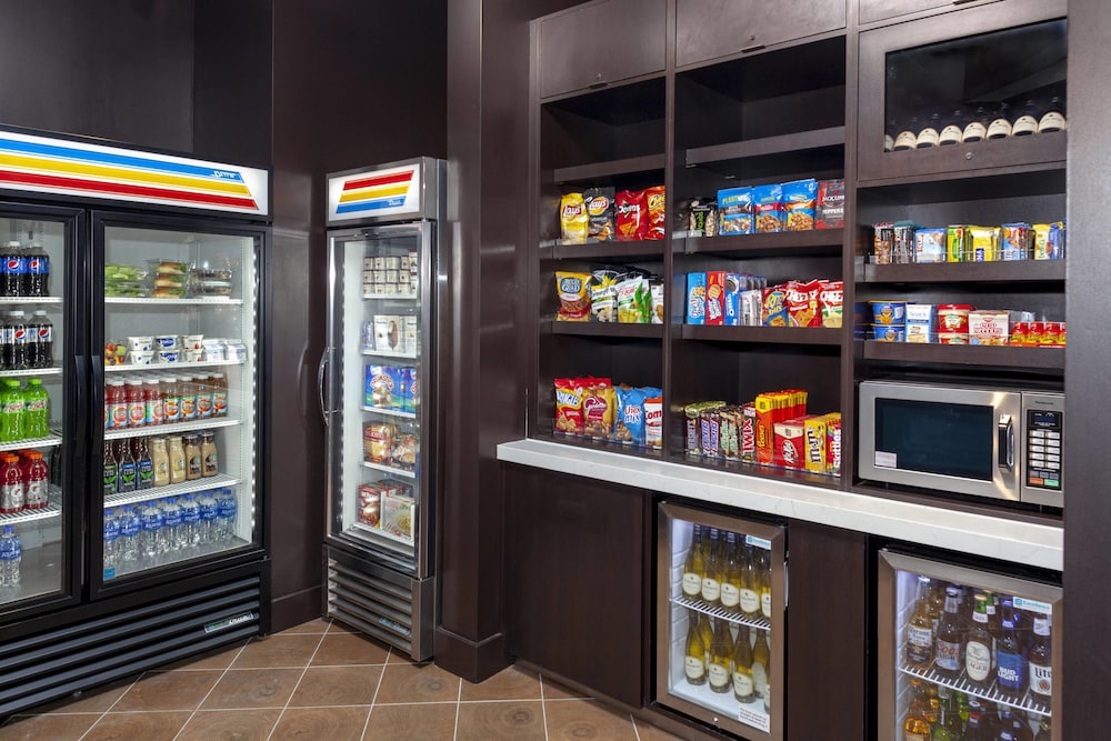 Courtyard By Marriott Deland Historic Downtown 33/47