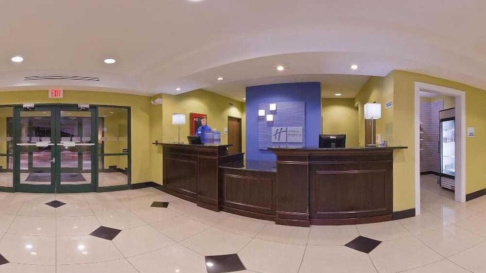 Holiday Inn Express Hotel Suites Tell City 5/62
