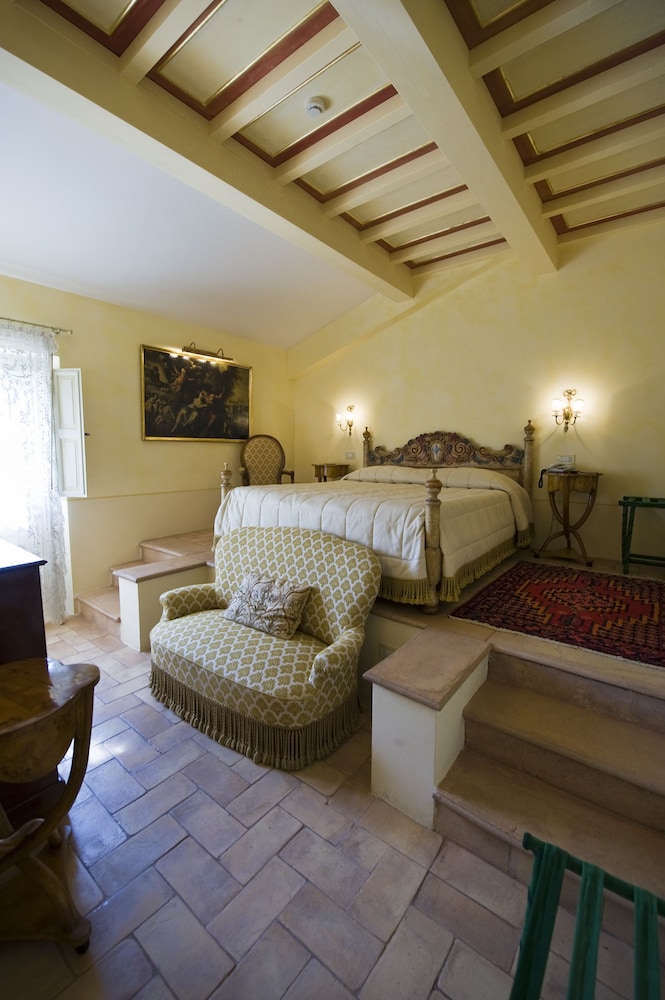 Relais Tenuta Del Gallo 24/41