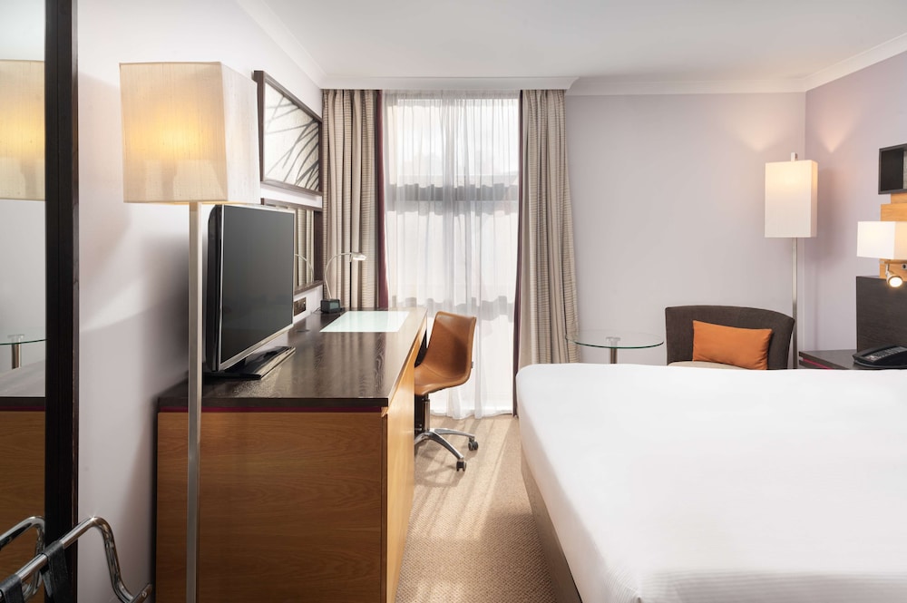 Hilton London Kensington 22/80