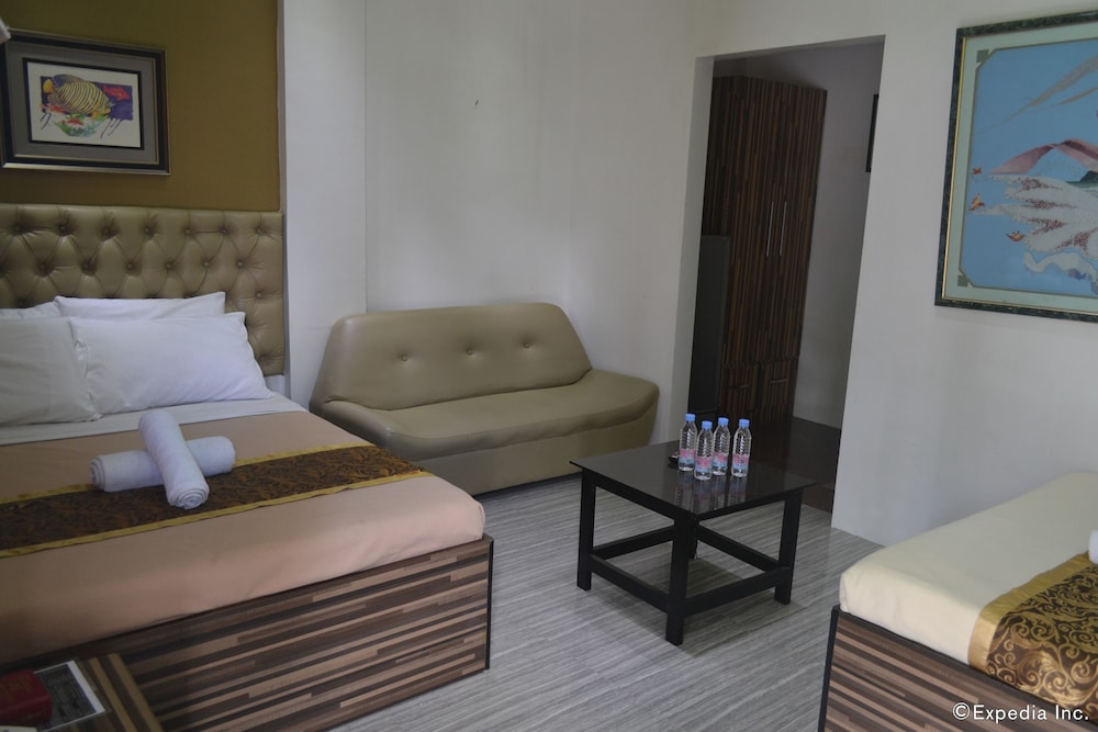 Zanrock Microhotel 43/62