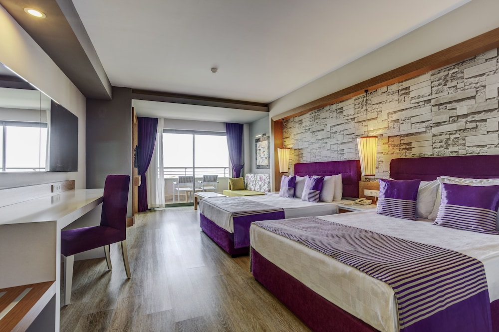 Tui Magic Life Jacaranda 19/68