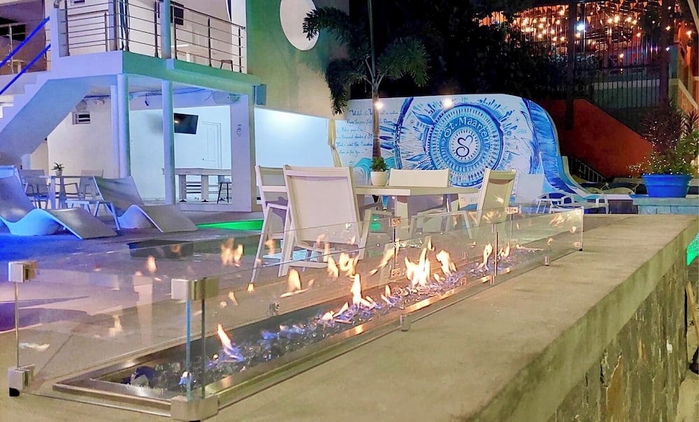 Sea View Beach Hotel 42/50