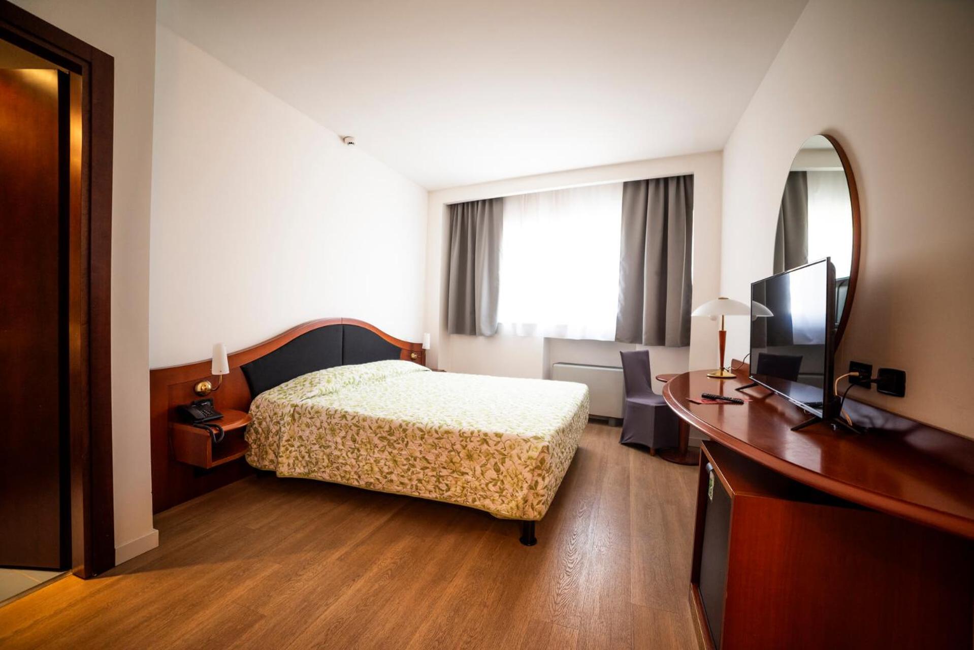 Hotel Donizetti 19/57