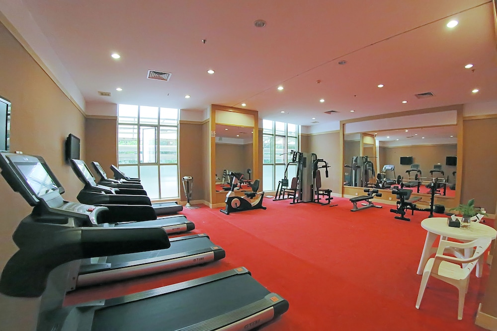 Gladden Hotel Jiangmen 39/61