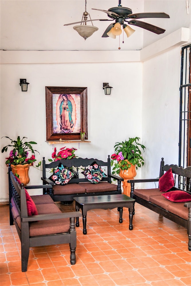 Hotel Gran Centenario 41/56