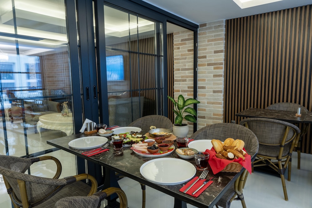 Rubby Otel Kadikoy 43/58