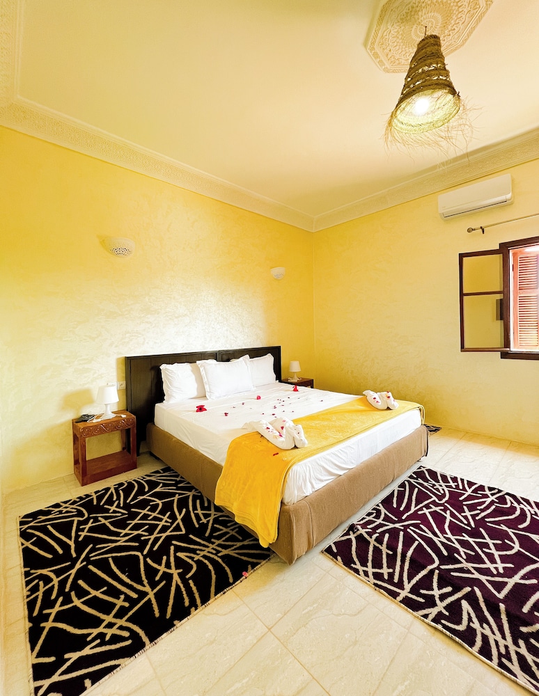 Guest House Qodwa 17/39