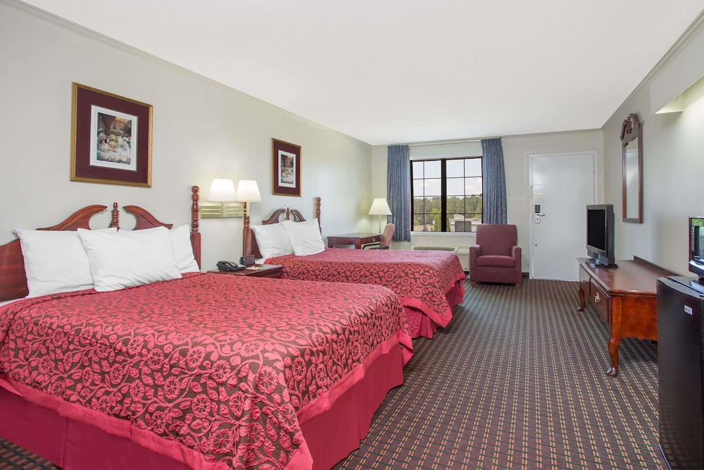 Room at Red dot inn Milledgeville, MILLEDGEVILLE - GA