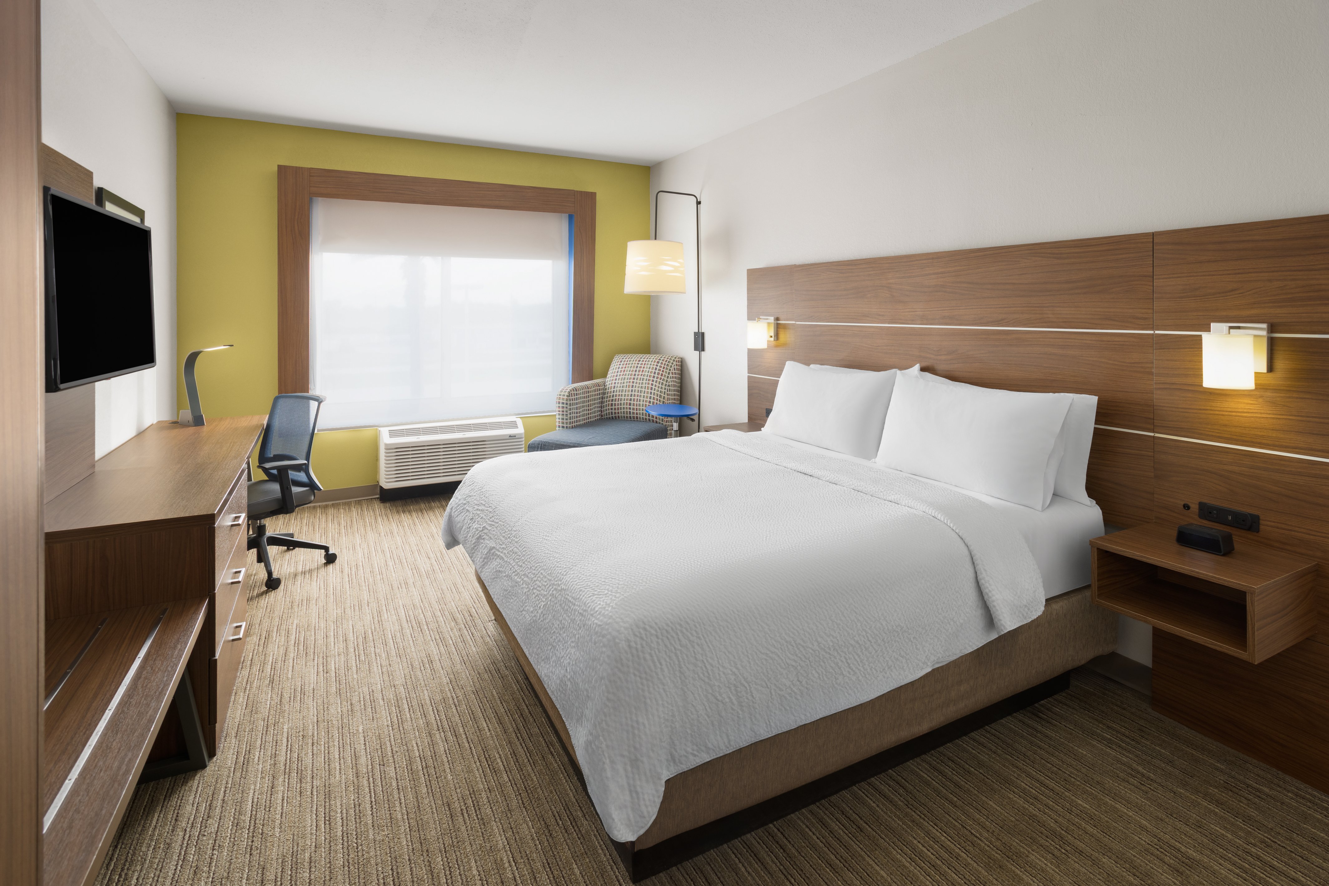 Holiday Inn Express Hotel Suites New Iberia Avery Island 26/80