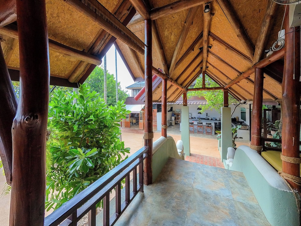 Tolani Riverside Chiang Mai Villa 8/60