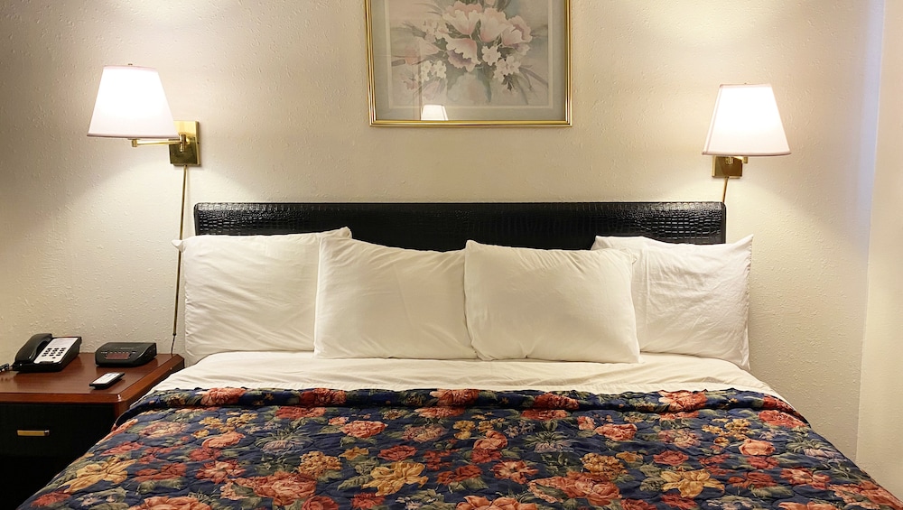 OAK GROVE INN 9/31
