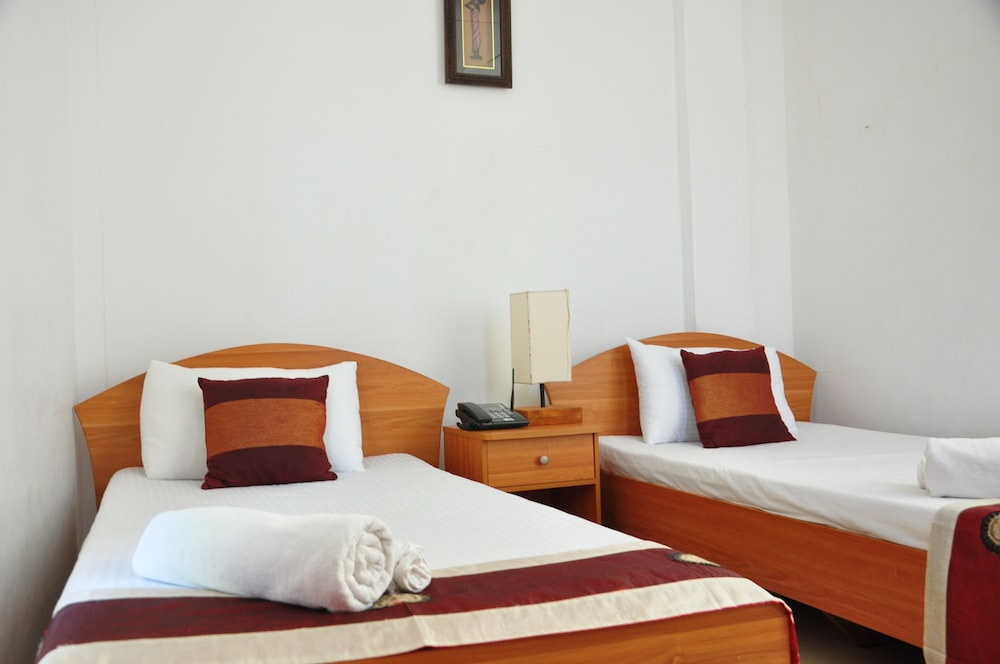 Villa Hotel 8/50