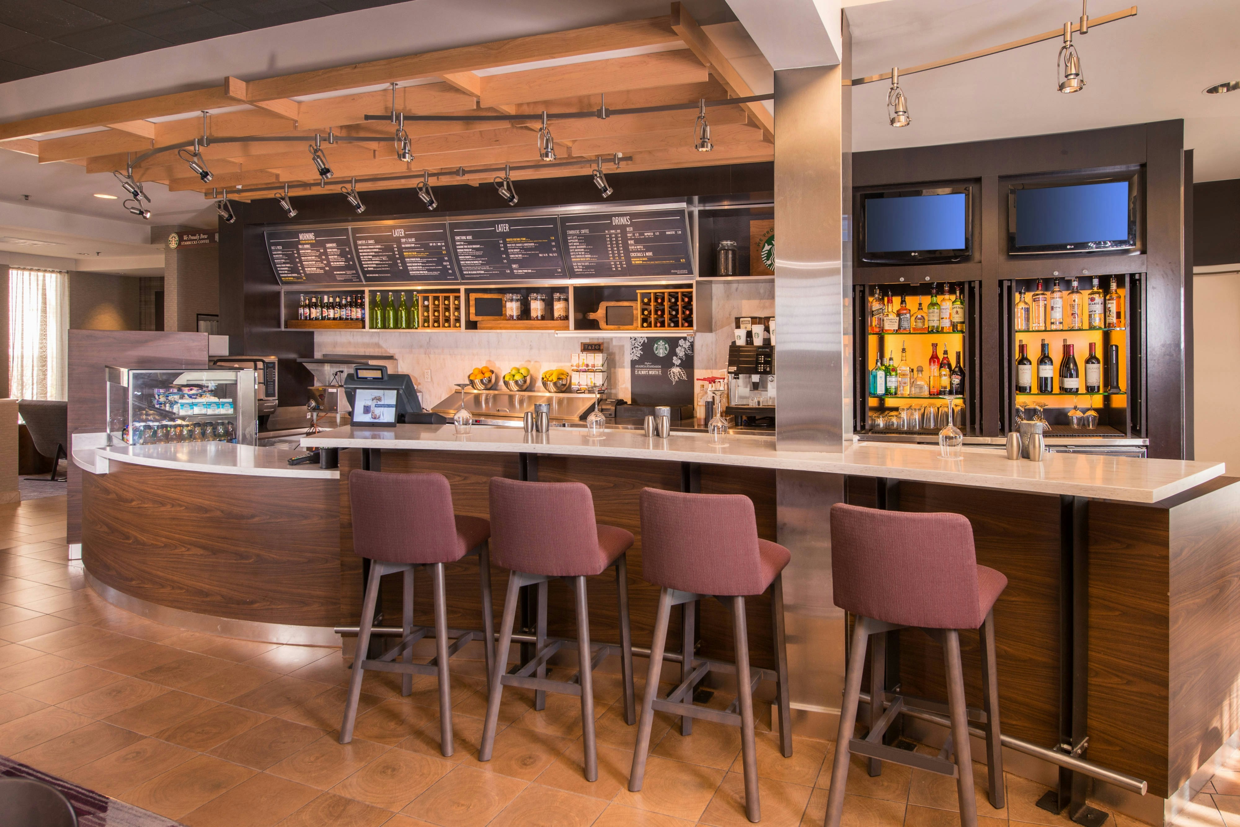 Courtyard By Marriott Washington Dulles Airport Chantilly 8/19