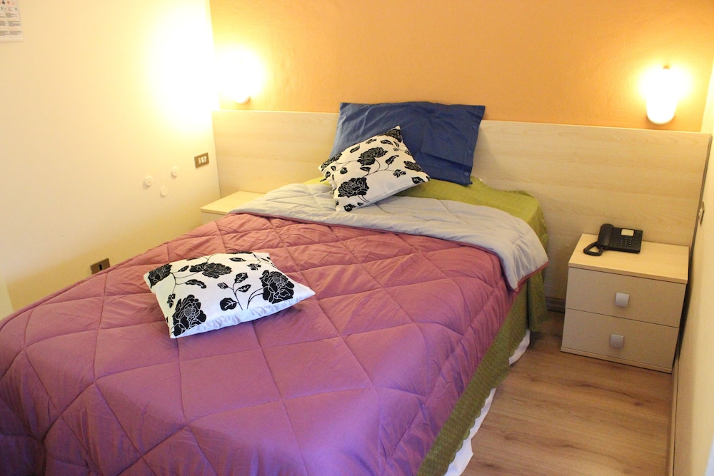 Hotel Europa Sesto San Giovanni 12/37