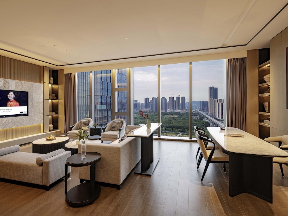 Grand Mercure Shenzhen Guangming 32/48