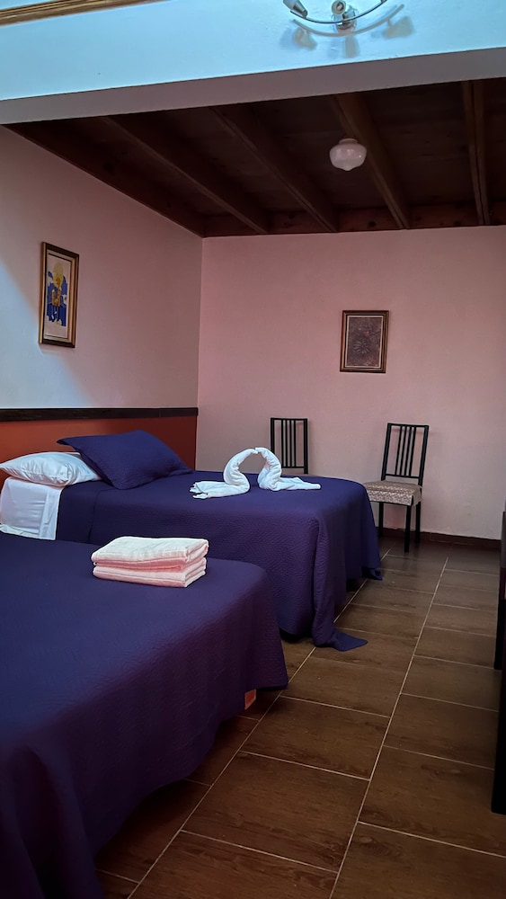MANAYA BED & BREAKFAST 19/74