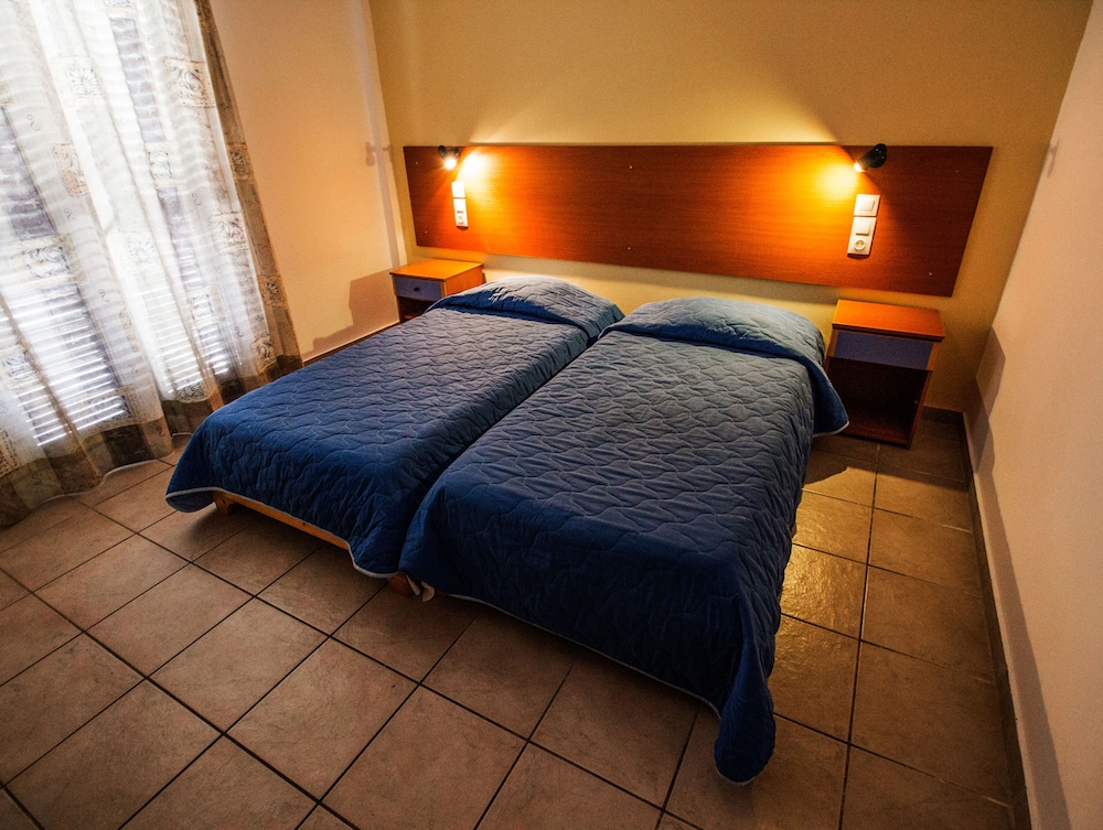 APARTMENT 1 BEDROOM