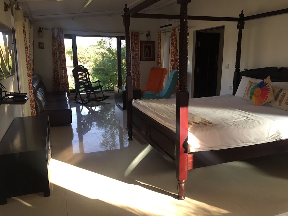 HOTEL RATAN VILLAS 9/32