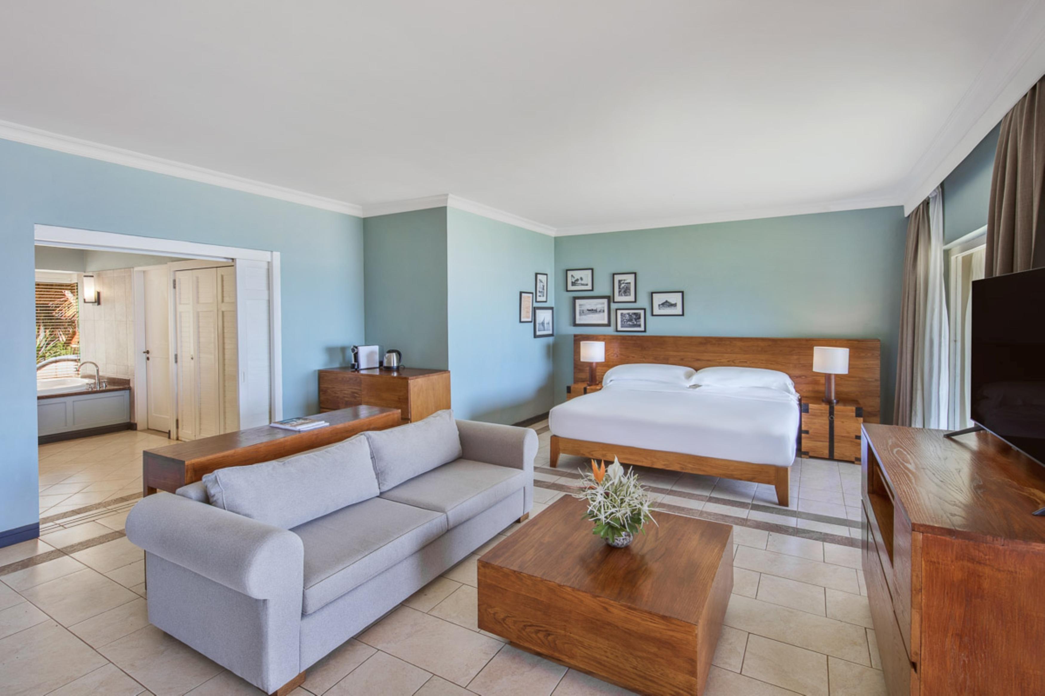 Club, Junior Suite, Beach Front, Ground Floor