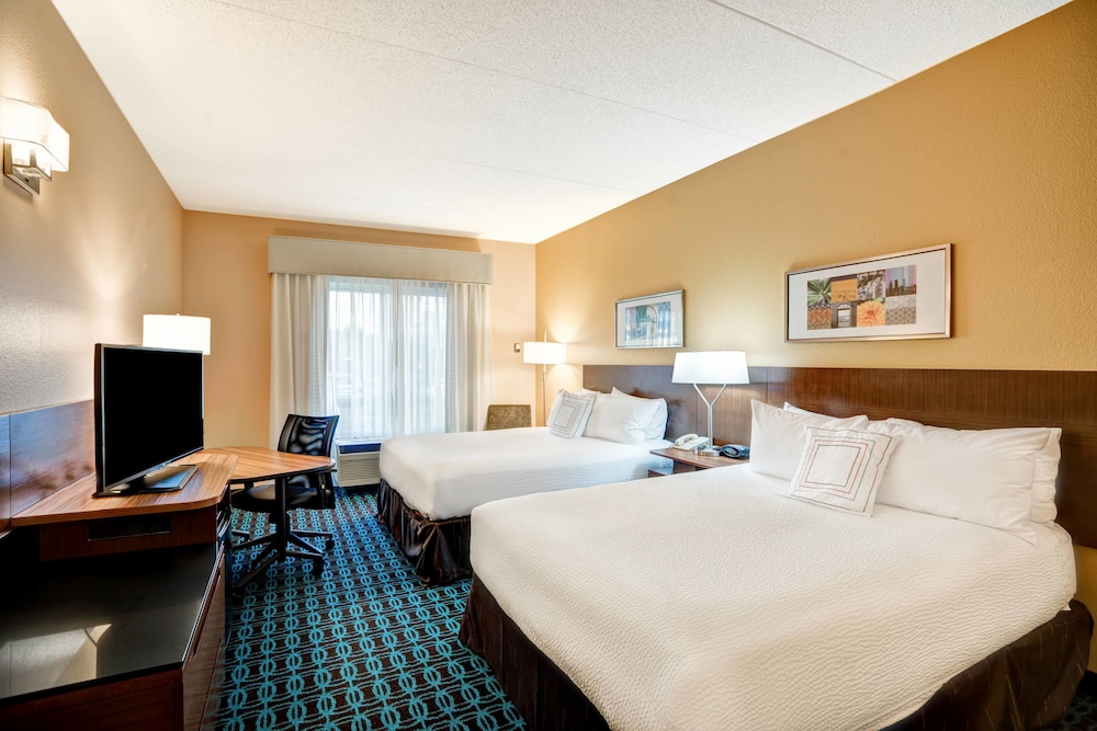 Fairfield Inn By Marriott Christiansburg 21/44