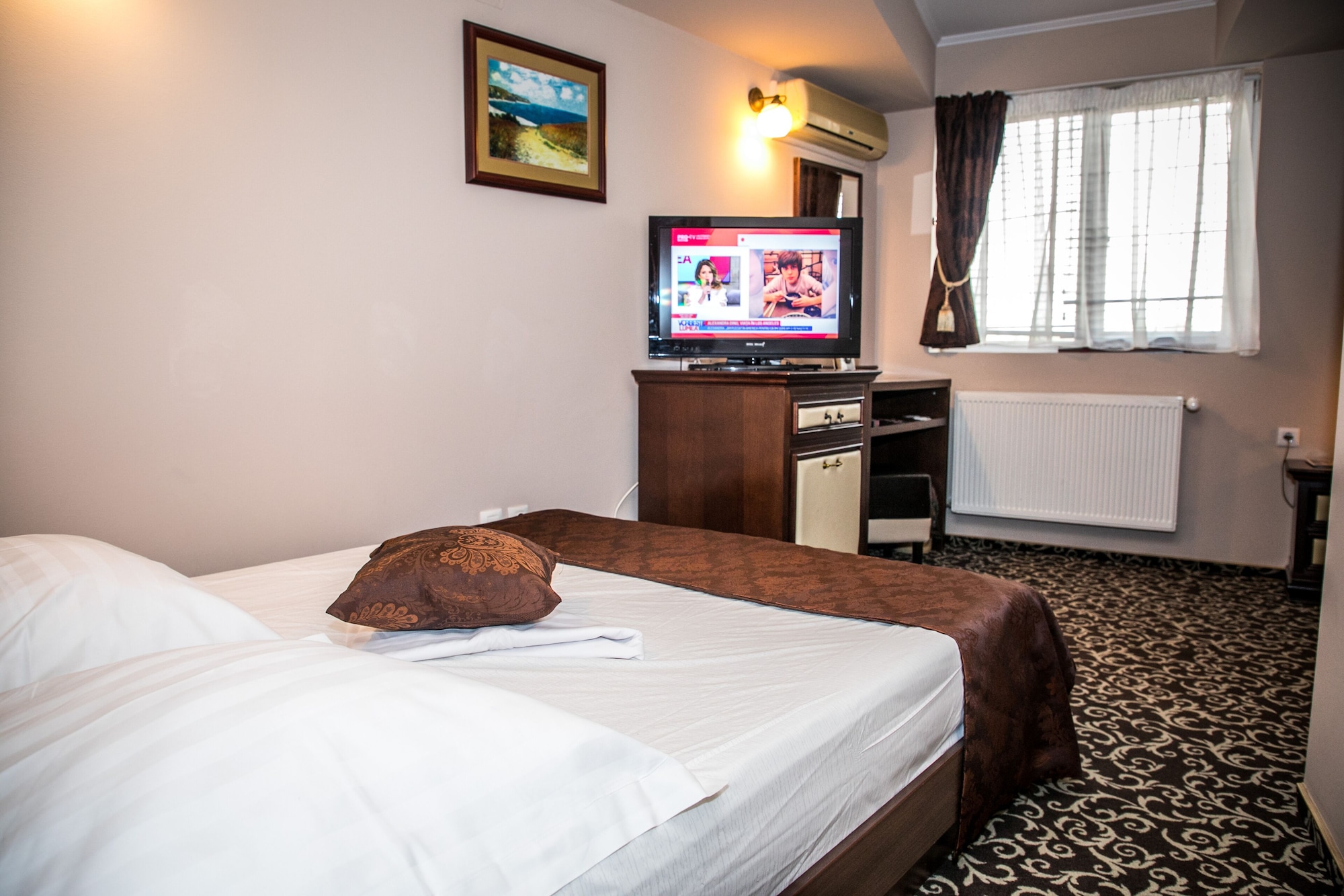 Family, 1 Double and 1 Single Bed