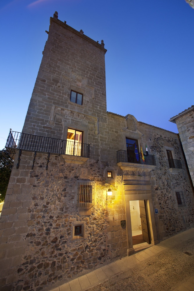 Parador De Caceres 3/63