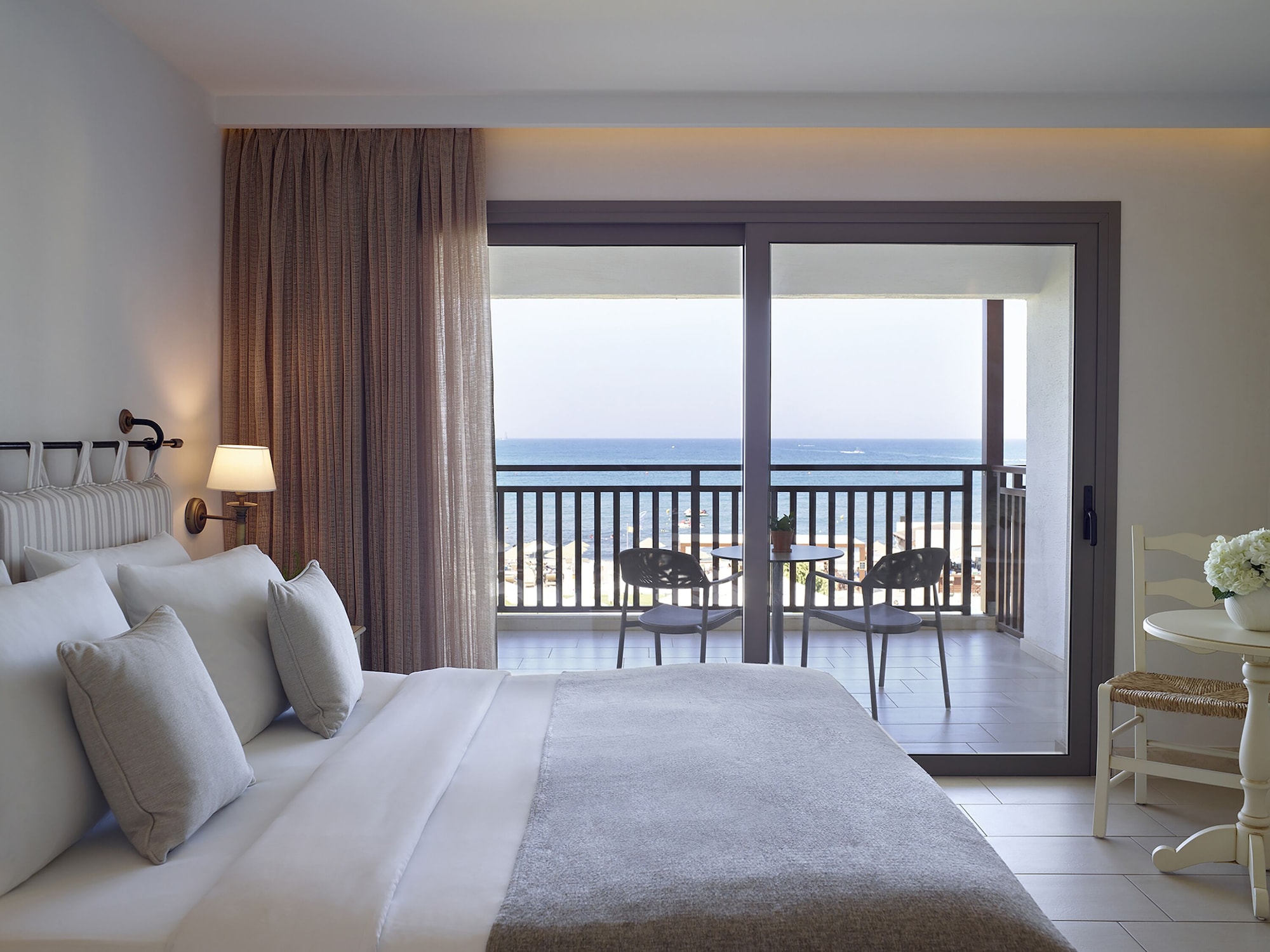 Premium, Bungalow, King Bed, Sea Front, Sofa