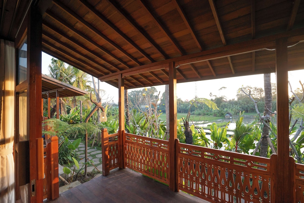 Ubud Art Resort (ex Uma D Mas Villa) 8/48