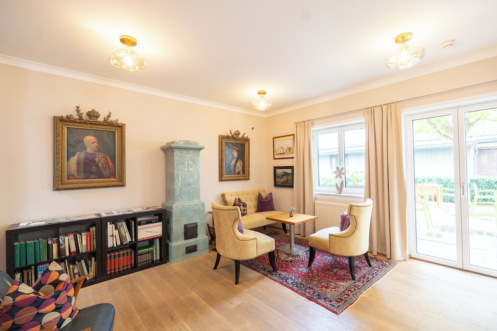 Jedermann Hotel 34/50