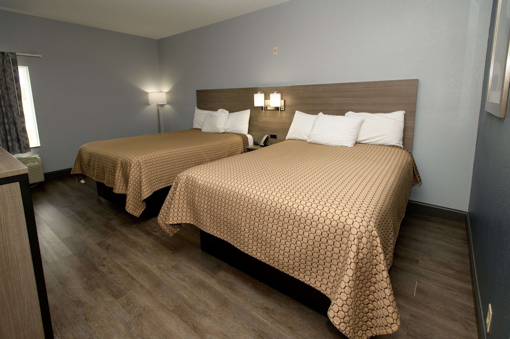 Home Town Inn Ringgold 16/55