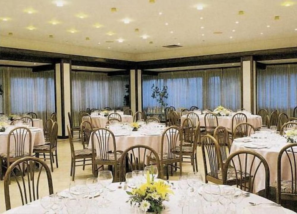 Hotel Piroga Padova 35/50